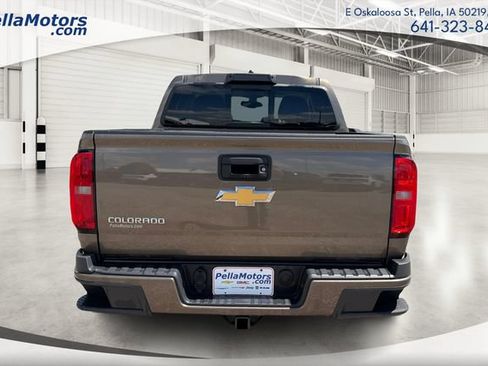 Used 2016 Chevrolet Colorado Z71 AWD/4WD image 4