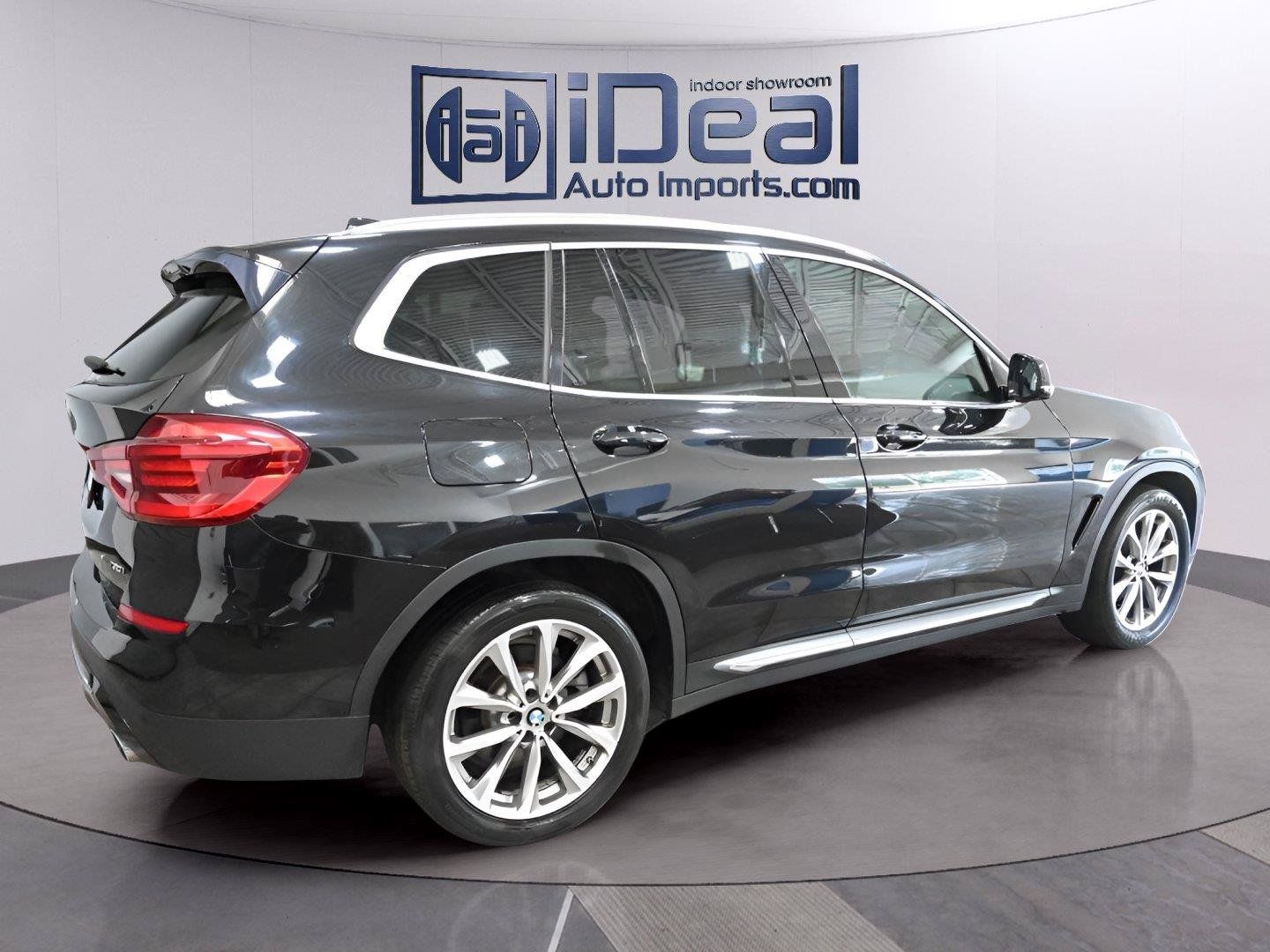 Used 2019 BMW X3 xDrive30i w/ Premium Package AWD/4WD image 5