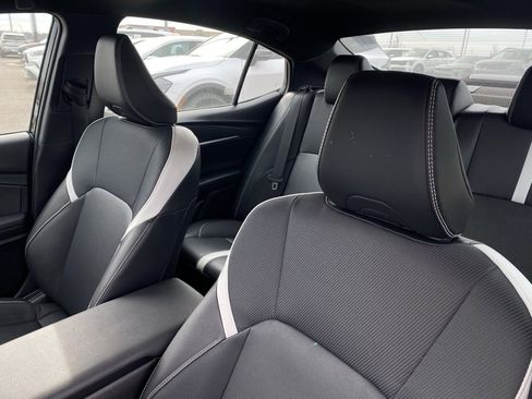 Used 2025 Toyota Camry SE image 20