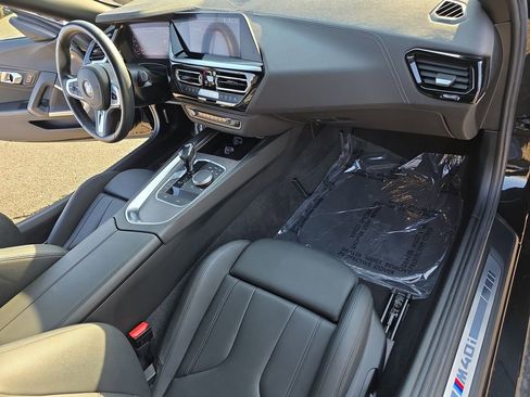 Used 2020 BMW Z4 M40i image 13