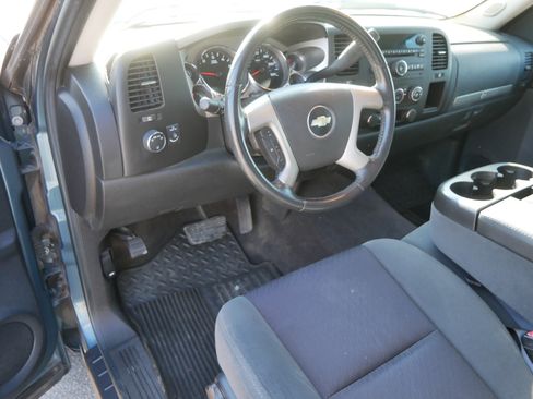 Used 2009 Chevrolet Silverado 1500 LT w/ Power Pack Plus AWD/4WD image 20