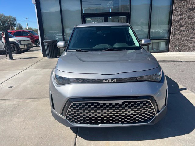 Used 2023 Kia Soul EX FWD image 3