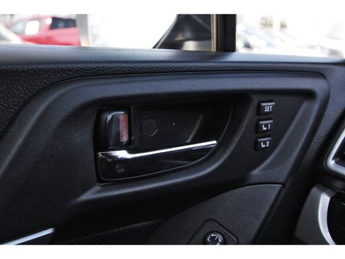 Used 2017 Subaru Forester 2.0XT Touring image 22