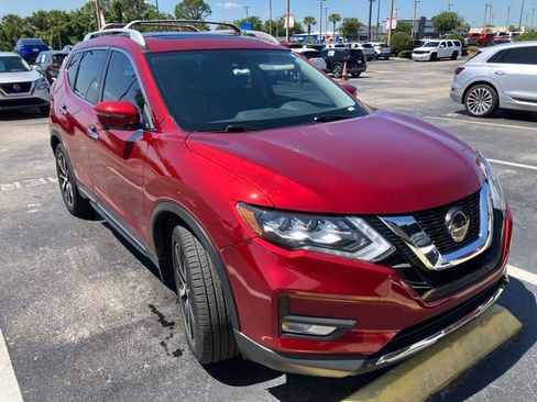 Used 2020 Nissan Rogue SL w/ Premium Package FWD image 1