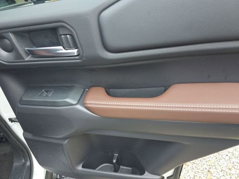 Used 2025 Toyota Land Cruiser image 16