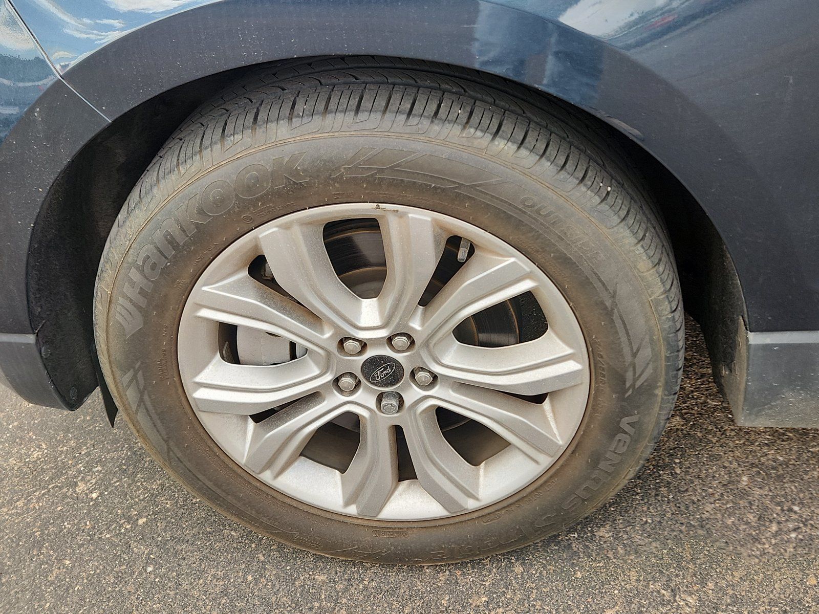 Used 2023 Ford Edge Titanium w/ Equipment Group 301A AWD/4WD image 7