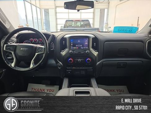Used 2021 Chevrolet Silverado 1500 LT Trail Boss w/ Convenience Package II image 12