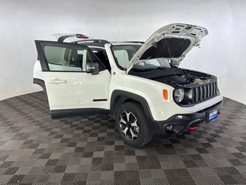 Used 2019 Jeep Renegade Trailhawk w/ Cold Weather Group II AWD/4WD image 15