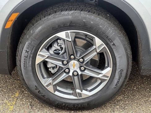 Certified 2025 Chevrolet Blazer LT w/ Convenience Package image 8