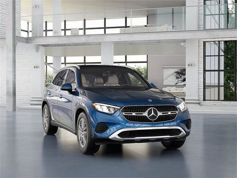 New 2026 Mercedes-Benz GLC 300 4MATIC image 9
