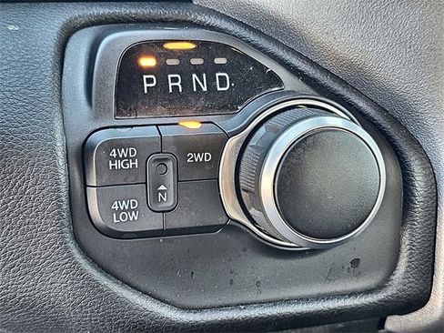 Used 2024 RAM 2500 Big Horn w/ Bed Utility Group image 26