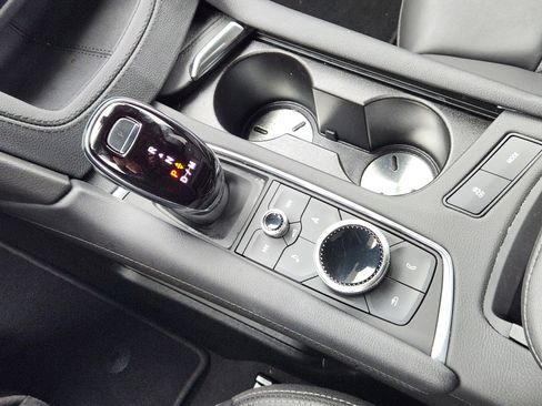 Certified 2025 Cadillac XT5 Premium Luxury image 21