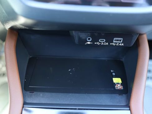 Certified 2025 Subaru Forester Touring AWD/4WD image 48