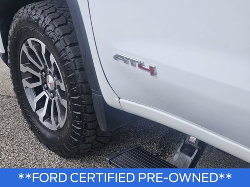 Used 2023 GMC Sierra 1500 AT4 w/ AT4 Premium Package AWD/4WD image 8