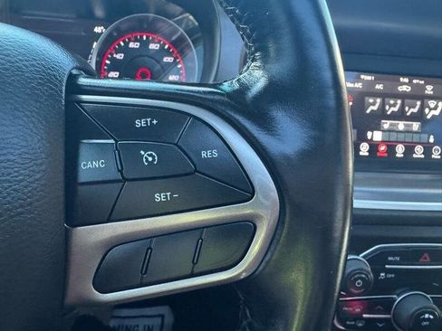 Used 2021 Dodge Charger SXT w/ Leather Interior Group image 22