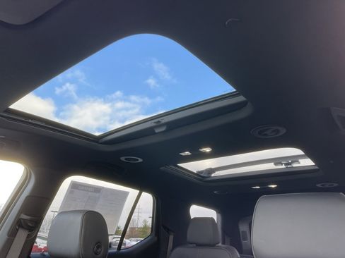 Used 2023 Chevrolet Traverse RS w/ LPO, Floor Liner Package image 13