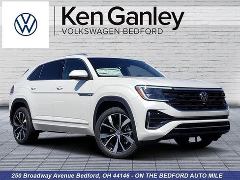 New 2026 Volkswagen Atlas Cross Sport SEL Premium R-Line AWD/4WD image 1