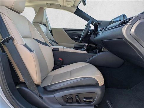 Used 2019 Lexus ES 350 w/ Accessory Package 2 image 21