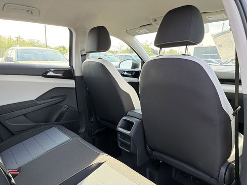 New 2026 Volkswagen Taos S FWD image 16