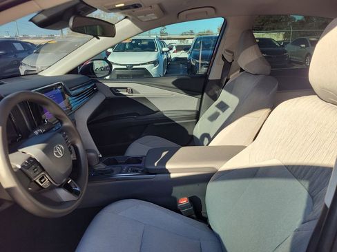 Used 2026 Toyota Camry LE image 15