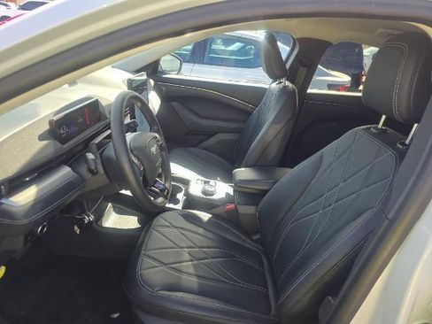 Used 2023 Ford Mustang Mach-E Select w/ Comfort Package Lite image 7