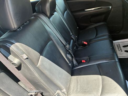 Used 2017 Dodge Journey GT w/ Flexible Seating Group AWD/4WD image 12