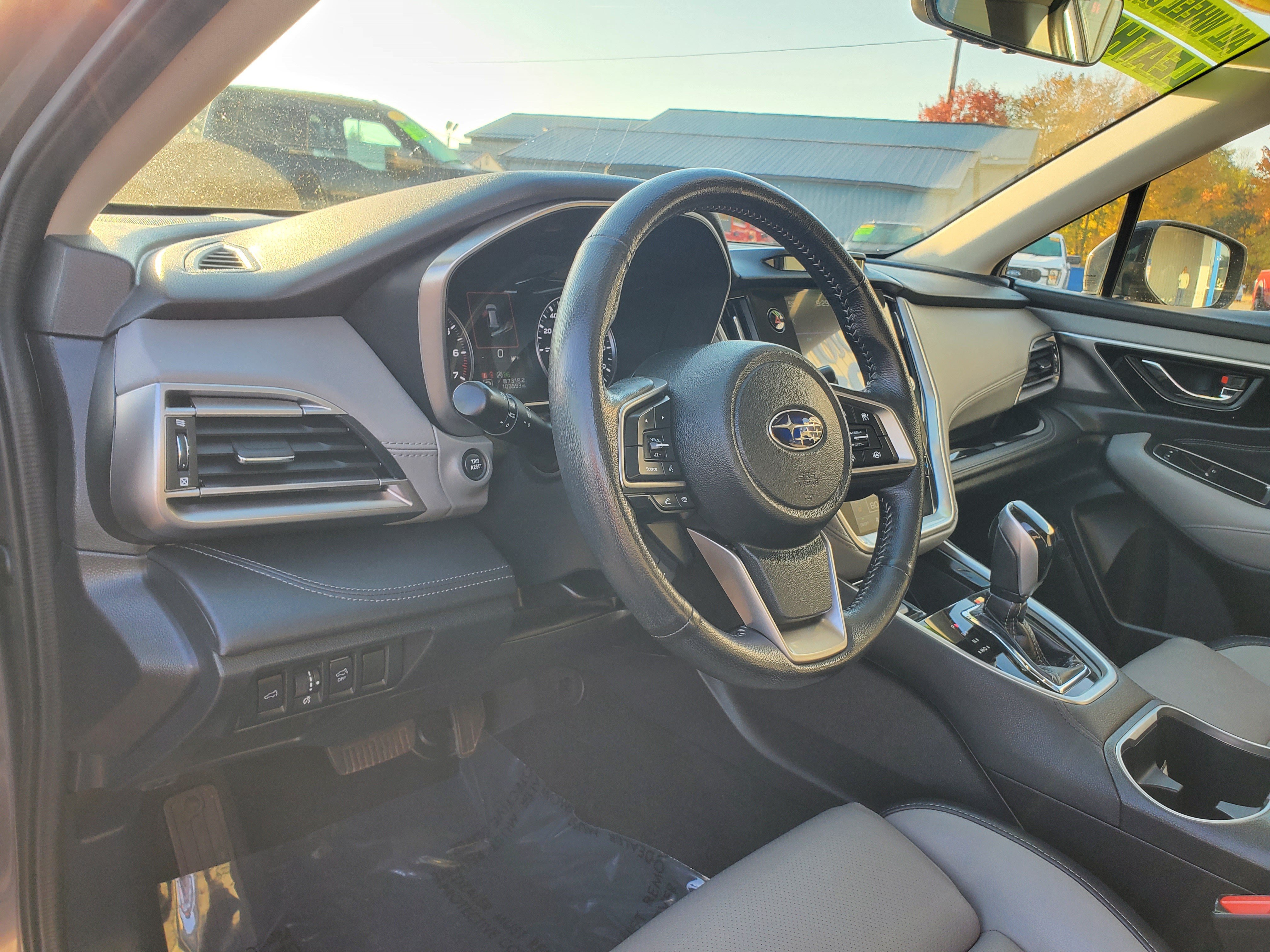 Used 2021 Subaru Outback Limited w/ Popular Package #2 AWD/4WD image 16