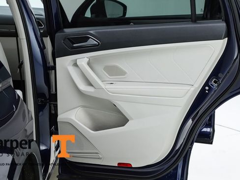 Used 2023 Volkswagen Tiguan SE image 67