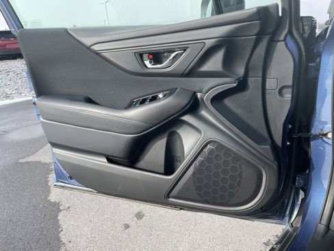 Used 2021 Subaru Outback Premium image 15