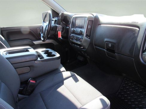 Used 2018 Chevrolet Silverado 1500 LT w/ All Star Edition image 34