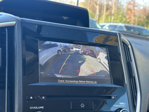 Used 2021 Subaru Crosstrek 2.0i Premium image 6