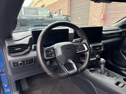 Used 2024 Ford Mustang Coupe image 37