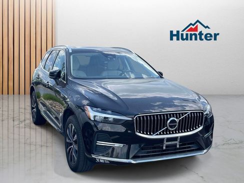 Used 2023 Volvo XC60 B5 Plus AWD/4WD image 1