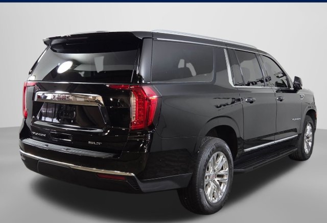 Used 2021 GMC Yukon XL SLT w/ SLT Luxury Plus Package AWD/4WD image 6
