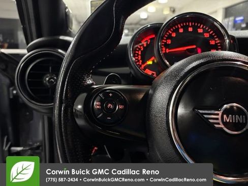 Used 2019 MINI Cooper S w/ Signature Upholstery Package FWD image 18