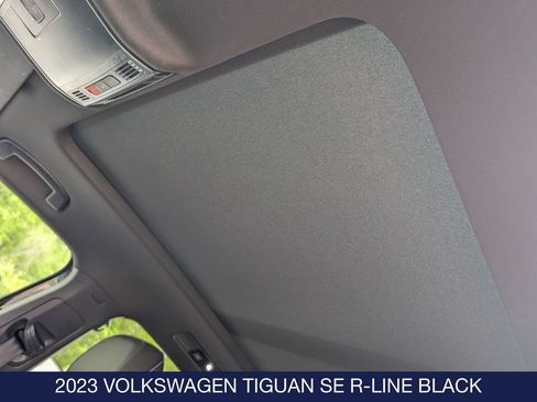 Certified 2023 Volkswagen Tiguan SE R-Line AWD/4WD image 16