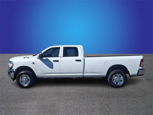 Used 2023 RAM 3500 Tradesman w/ Chrome Appearance Group image 7