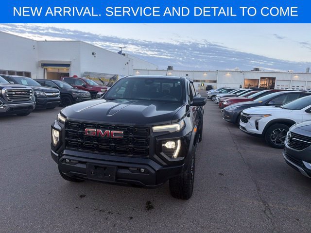 Used 2023 GMC Canyon Elevation w/ Convenience Package RWD image 2