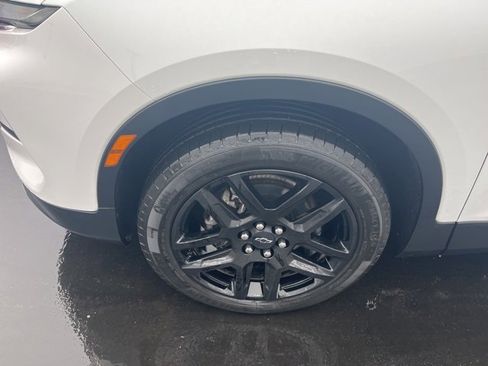 Certified 2023 Chevrolet Blazer LT w/ Convenience Package image 2