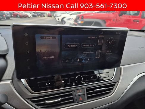 New 2026 Nissan Altima 2.5 SR w/ SR Midnight Edition Package FWD image 18