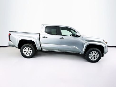 New 2026 Toyota Tacoma SR5 image 10