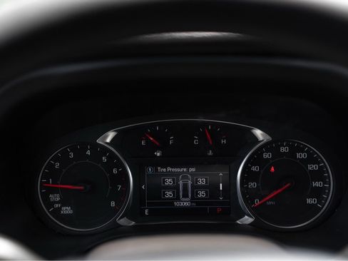 Used 2023 GMC Acadia SLE FWD image 14