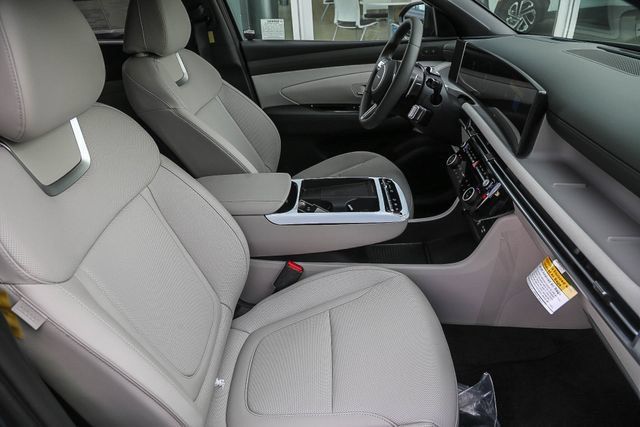 New 2026 Hyundai Tucson Limited AWD/4WD image 19