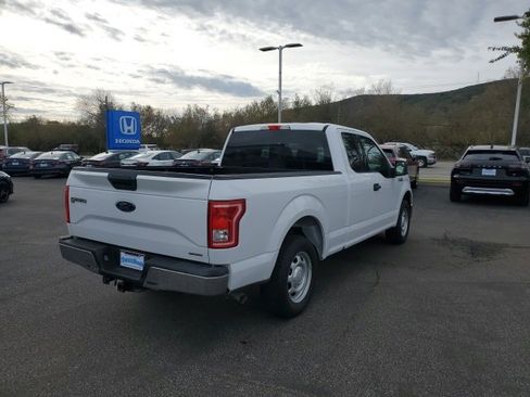 Used 2016 Ford F150 XLT image 10