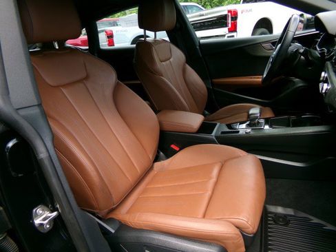 Used 2023 Audi A5 2.0T Premium w/ Convenience Package AWD/4WD image 11