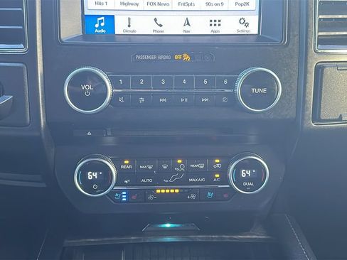 Used 2018 Ford Expedition Limited w/ Equipment Group 302A RWD image 27