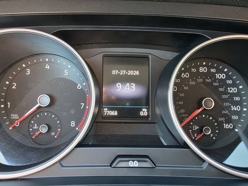 Used 2019 Volkswagen Tiguan SE AWD/4WD image 33