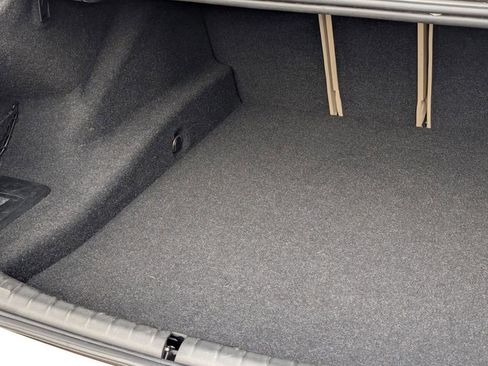 Used 2019 BMW 530i xDrive w/ Convenience Package image 12