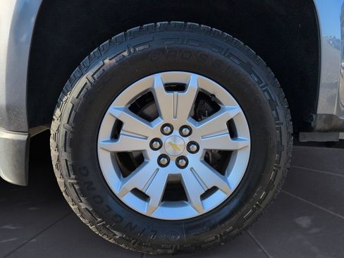 Used 2019 Chevrolet Colorado LT RWD image 21