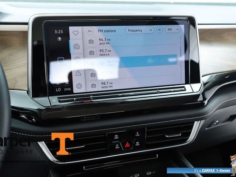 Used 2025 Volkswagen Atlas SE w/ Black Wheel Package image 25